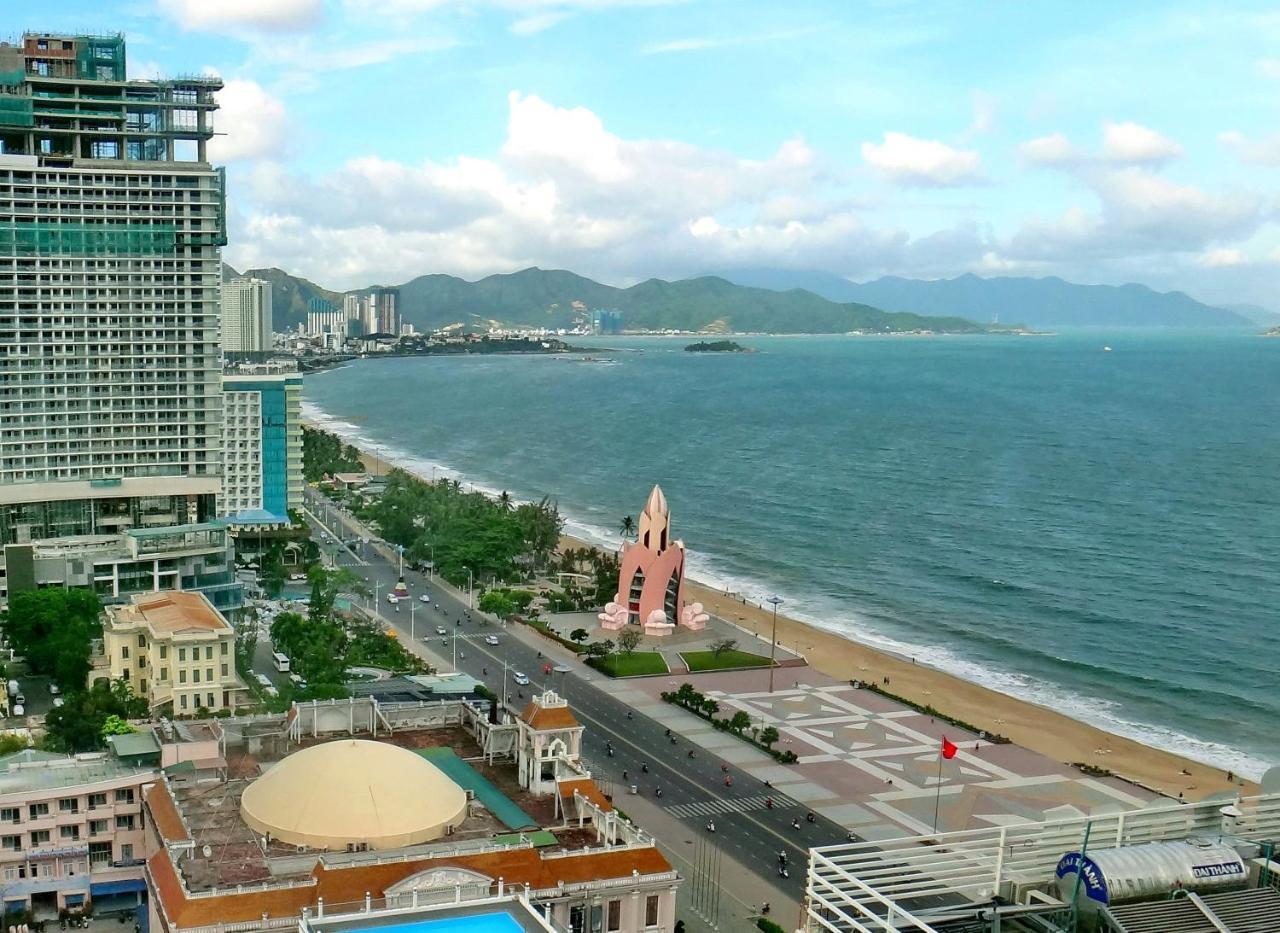 Holi Beach Hotel & Apartments Nha Trang Exterior photo